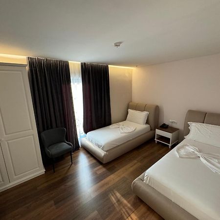Arberia Palace Hotel Fushe Milot Екстер'єр фото