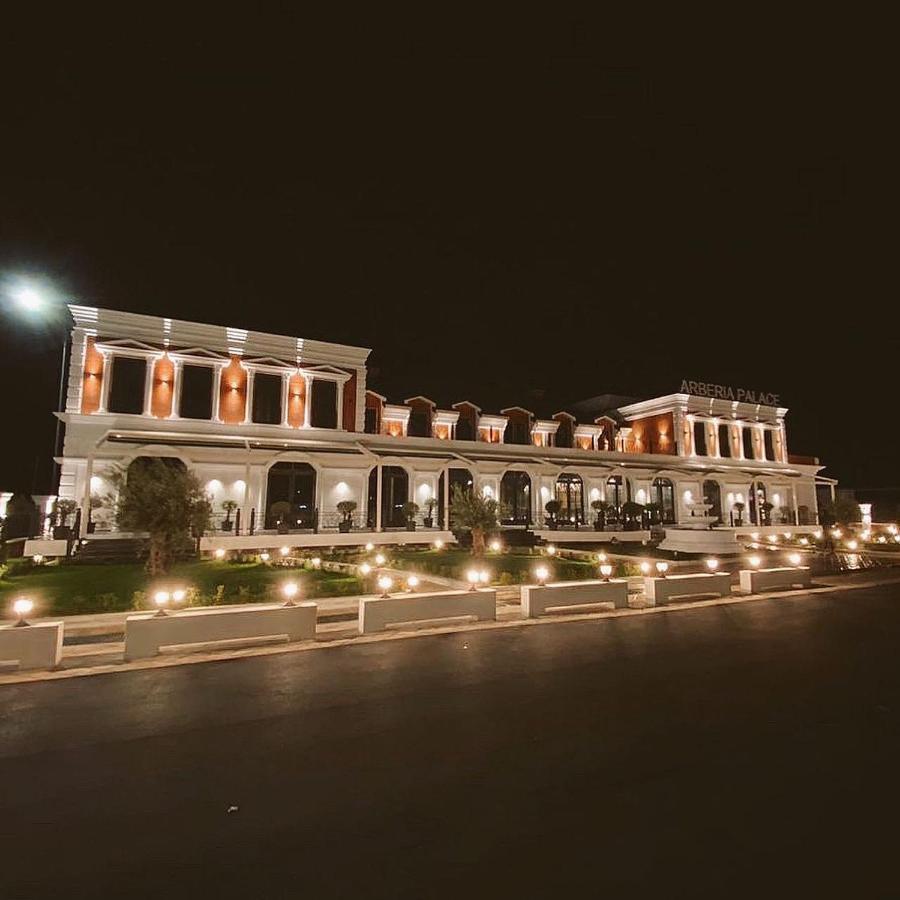 Arberia Palace Hotel Fushe Milot Екстер'єр фото